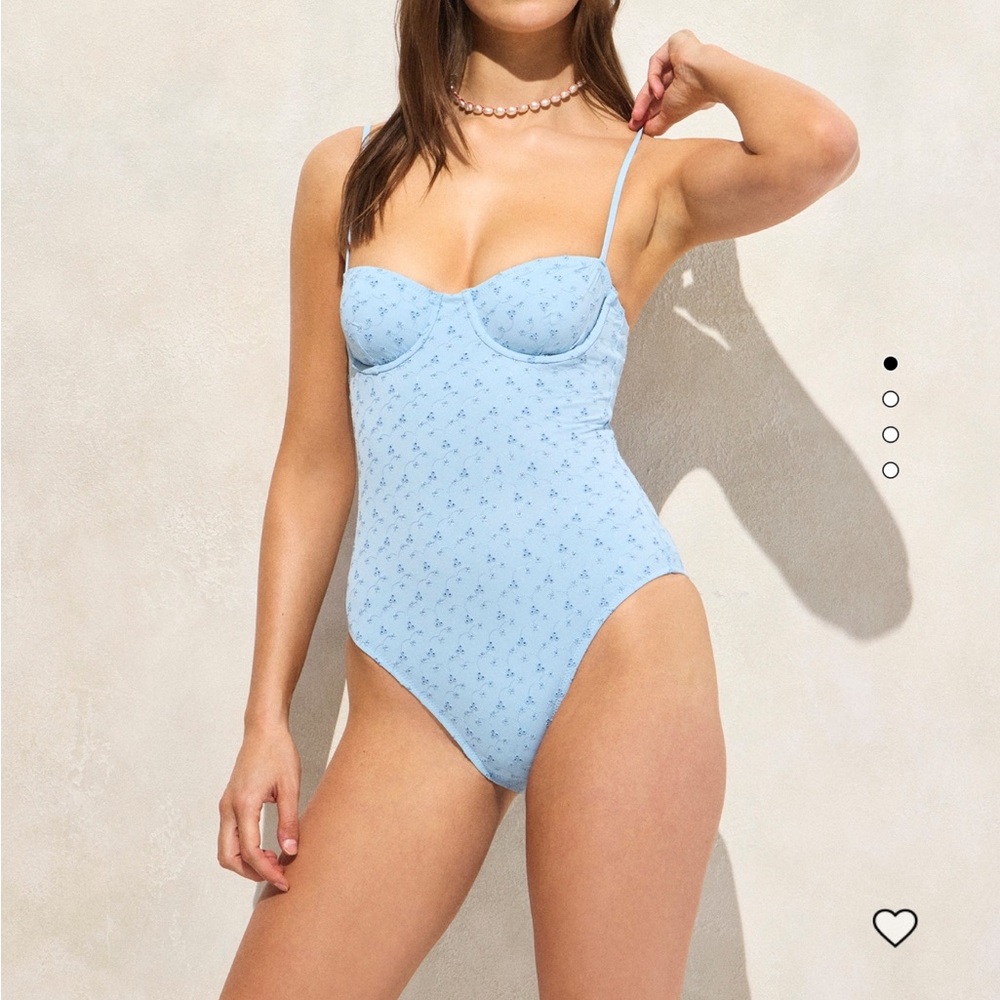 Jcrew Eyelet balconette underwire one piece. Size 4. NWOT.